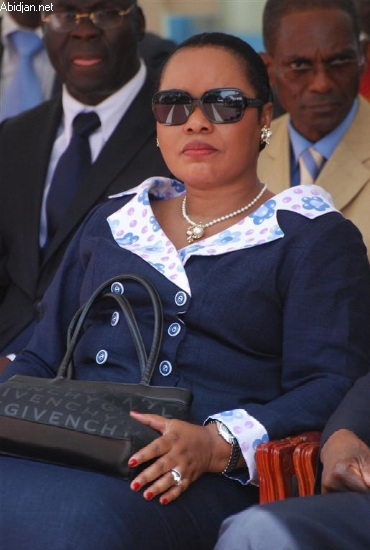 Droit de l’Homme/ Activités de la CNDHCI	- Victorine Wodié remet le rapport 2009 au Président Gbagbo